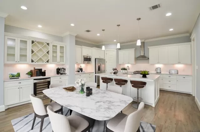 MLS: 41711016 Condo For Sale