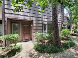 Primary Photo for MLS#: 42199527