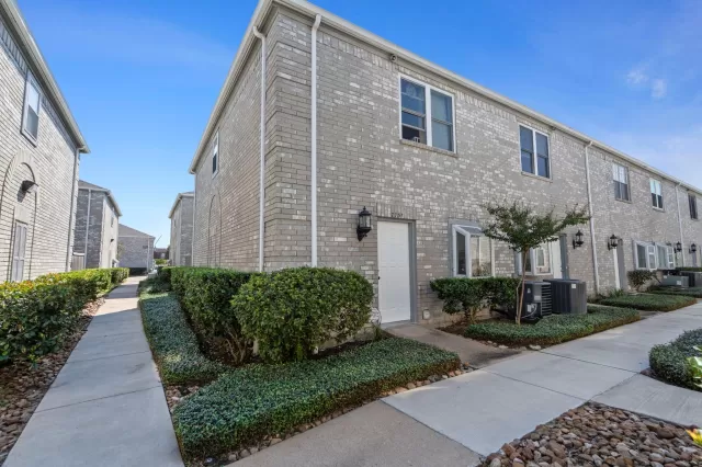 MLS: 42476199 Condo For Sale