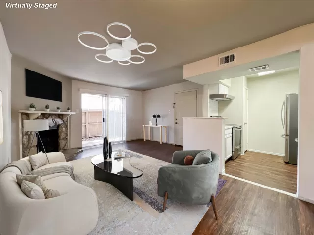 MLS: 43003052 Condo For Sale