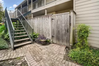 Photo #6: 43007392 Listing