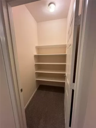 Photo #1: 43030989 Listing 