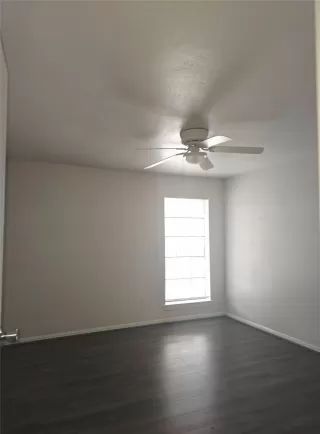 Photo #6: 4304520 Listing 