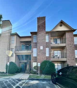 More Details about MLS # 43110164 : 2121 HEPBURN STREET # 808