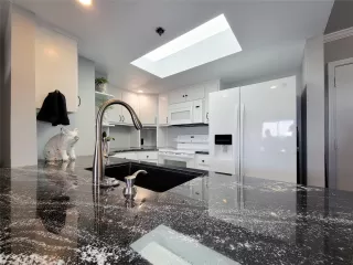 Photo #1: 43180127 Listing 