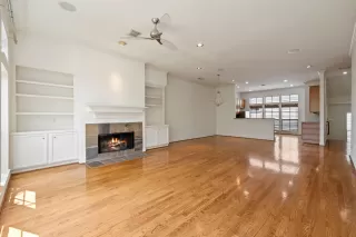 Photo #6: 43410976 Listing 