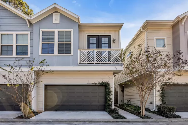 MLS: 44211206 Condo For Sale