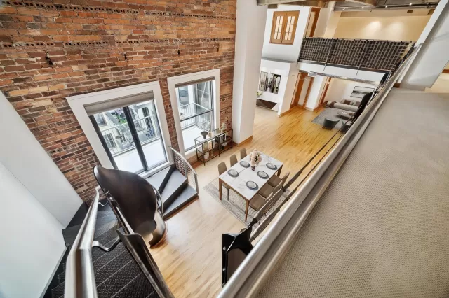 MLS: 44257736 Condo For Sale