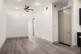 Photo #5: 44627175 Listing 