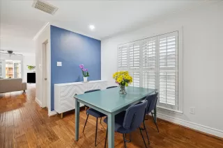 Photo #4: 4482243 Listing 