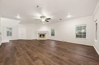 Photo #6: 44847501 Listing 