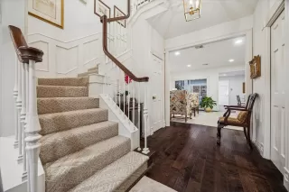 Photo #4: 45011465 Listing