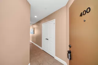 Photo #5: 4513103 Listing