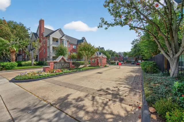 MLS: 45133235 Condo For Sale