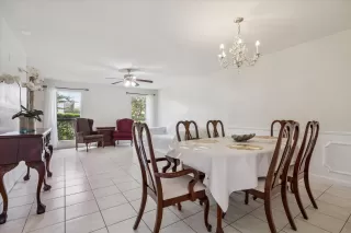 Photo #5: 45419911 Listing 