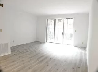 Photo #6: 45851989 Listing 