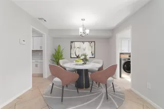 Photo #5: 4602687 Listing 