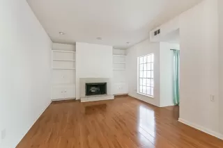 Photo #6: 46043764 Listing