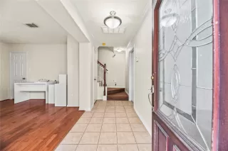 Photo #2: 46111554 Listing