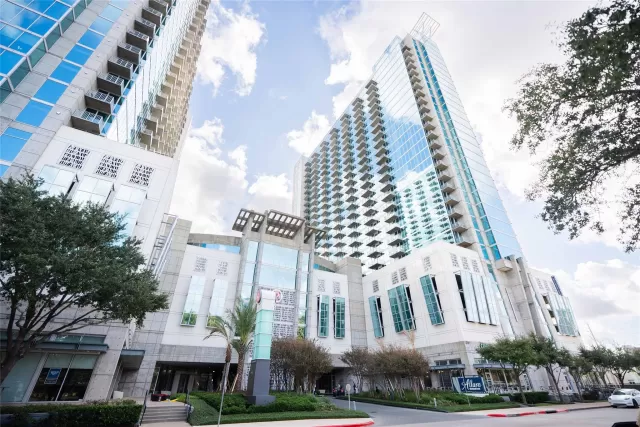 MLS: 4618844 Condo For Sale