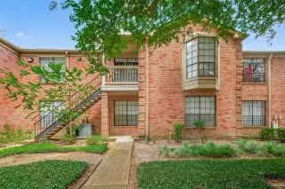 More Details about MLS # 4633738 : 2255 BRAESWOOD PARK DRIVE # 331