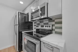 Photo #6: 47160466 Listing 