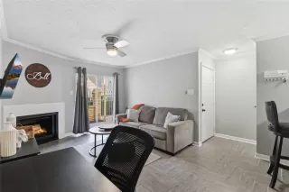 Photo #5: 47434349 Listing 