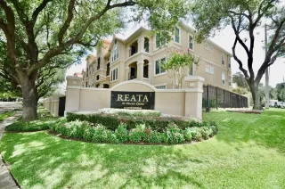 Photo #3: 47645797 Listing 