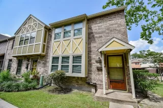 Photo #2: 48057212 Listing 