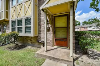 Photo #3: 48057212 Listing 