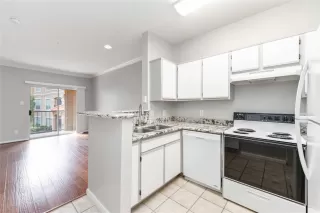 Photo #2: 48402187 Listing