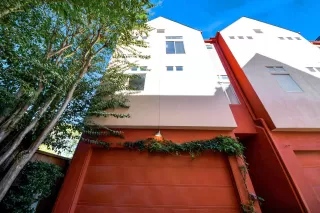 Photo #5: 48751465 Listing 