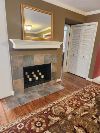 Photo #5: 48774779 Listing 