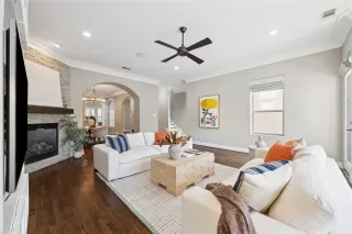 Photo #6: 48817308 Listing 