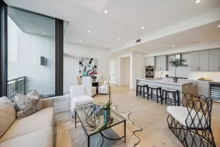 More Details about MLS # 4886393 : 2323 W MAIN STREET # 402