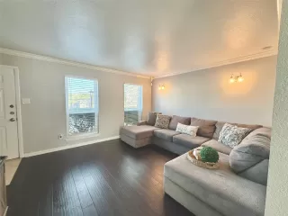 Photo #1: 48932139 Listing 