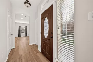 Photo #4: 49053666 Listing 