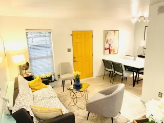 Photo #4: 4908850 Listing 