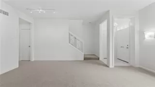 Photo #2: 49132086 Listing 