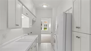 Photo #4: 49132086 Listing 