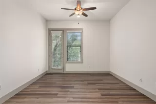 Photo #6: 49361529 Listing 