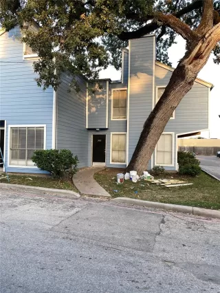 Photo #1: 49443683 Listing 