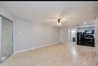 Photo #6: 49625860 Listing