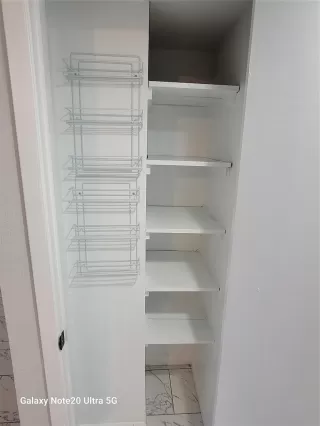 Photo #6: 49993976 Listing 