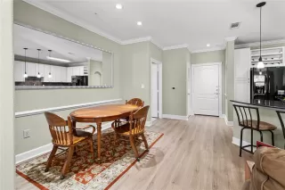 Photo #2: 50066833 Listing 