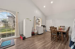 Photo #3: 50163277 Listing 