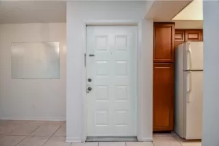 Photo #1: 50272170 Listing 