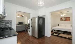 Photo #4: 50277218 Listing 