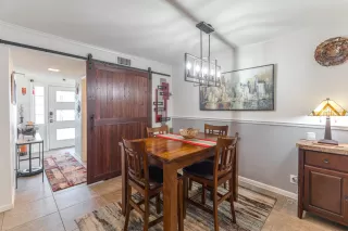 Photo #4: 50390535 Listing 