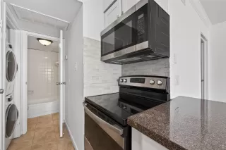 Photo #4: 50519386 Listing